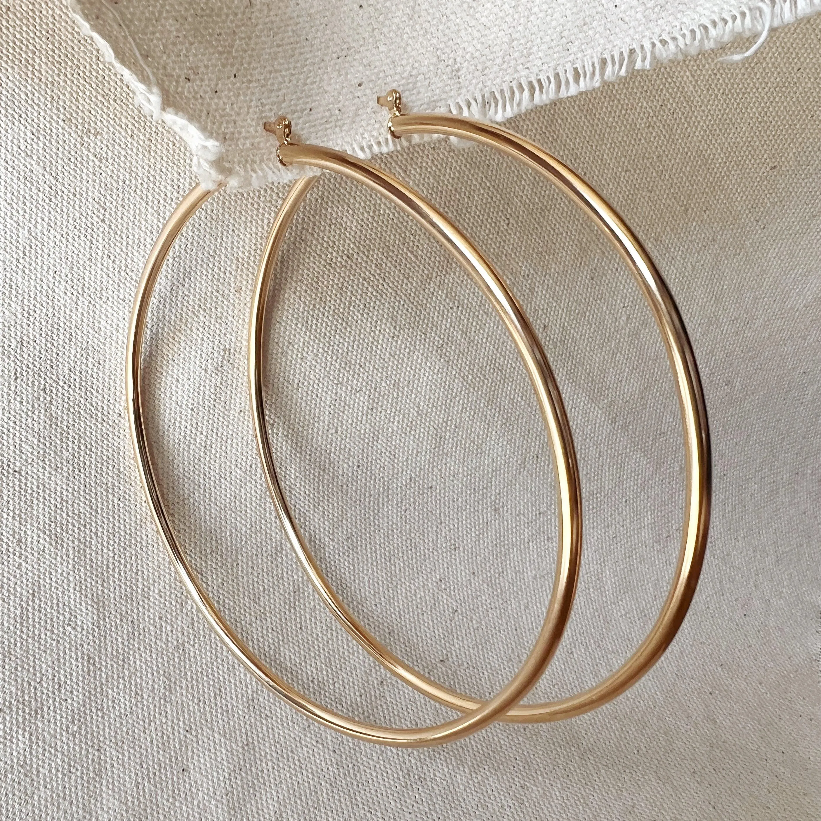 18k Gold Filled Oversized Selena Hoop