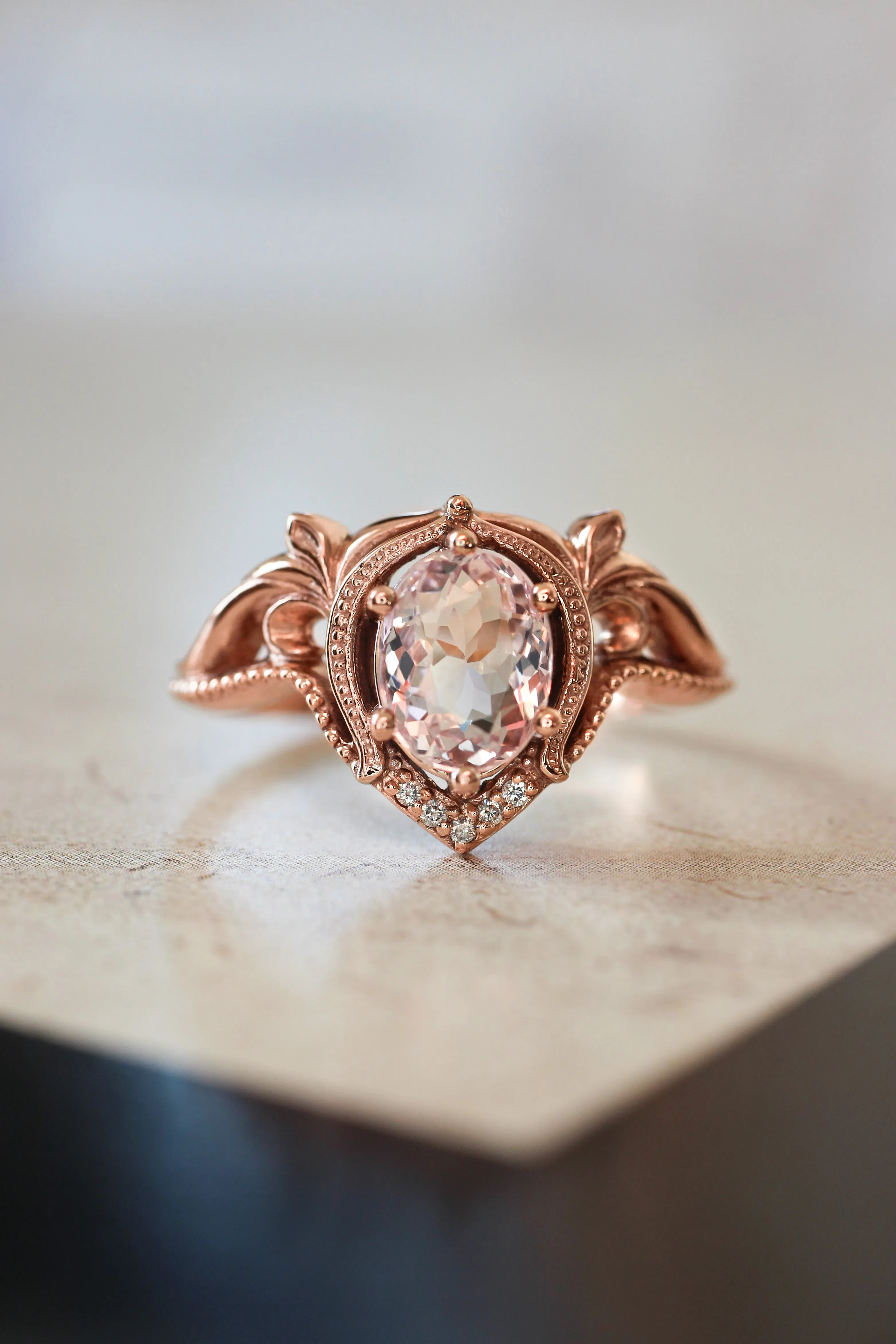 Art nouveau bridal ring set with morganite / Lida oval