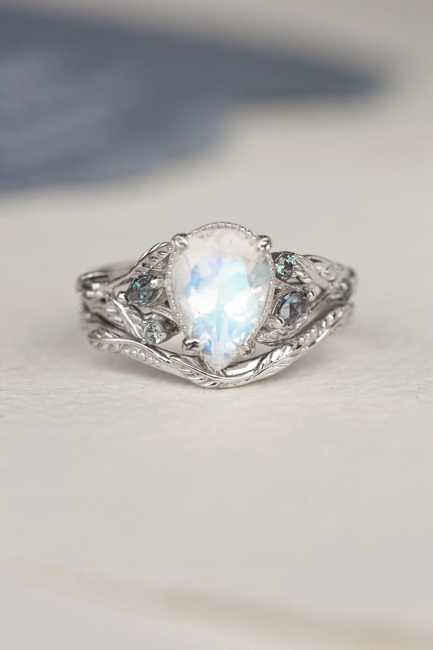 Big pear moonstone bridal ring set, engagement ring set with accent alexandrites / Patricia