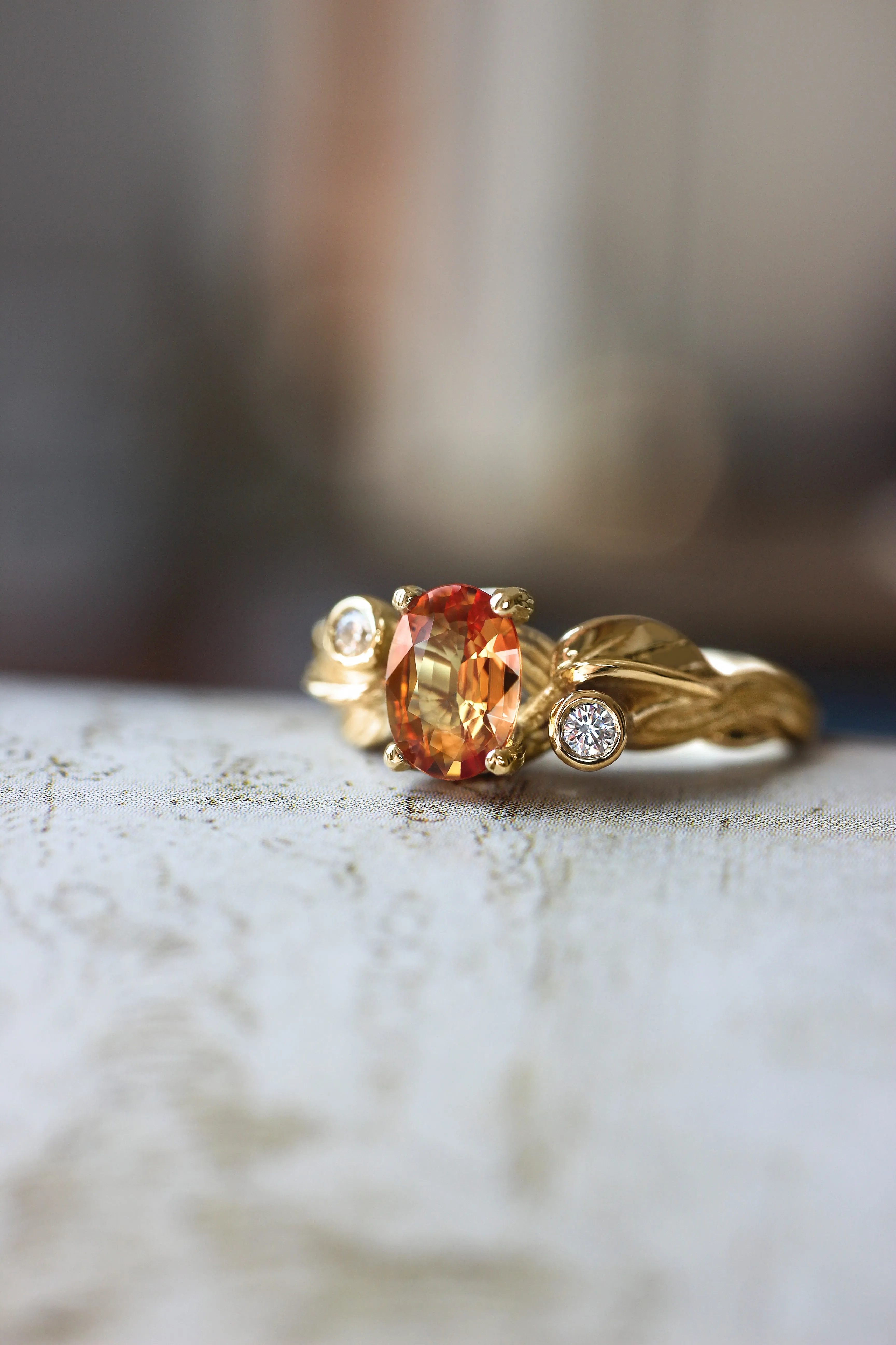 Branch engagement ring with orange sapphire and diamonds / Arius