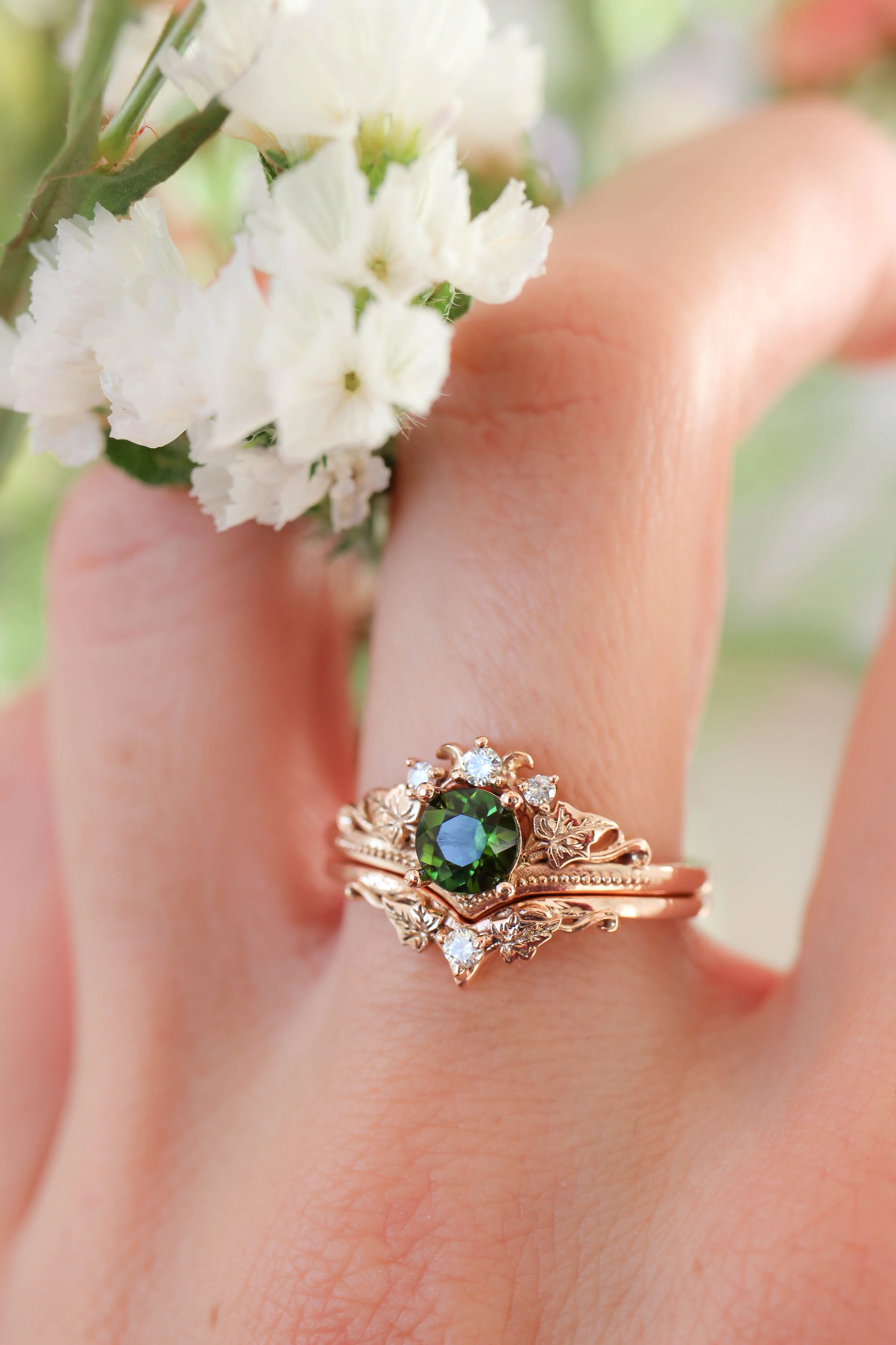 Bridal ring set with tourmaline and diamonds / Ariadne