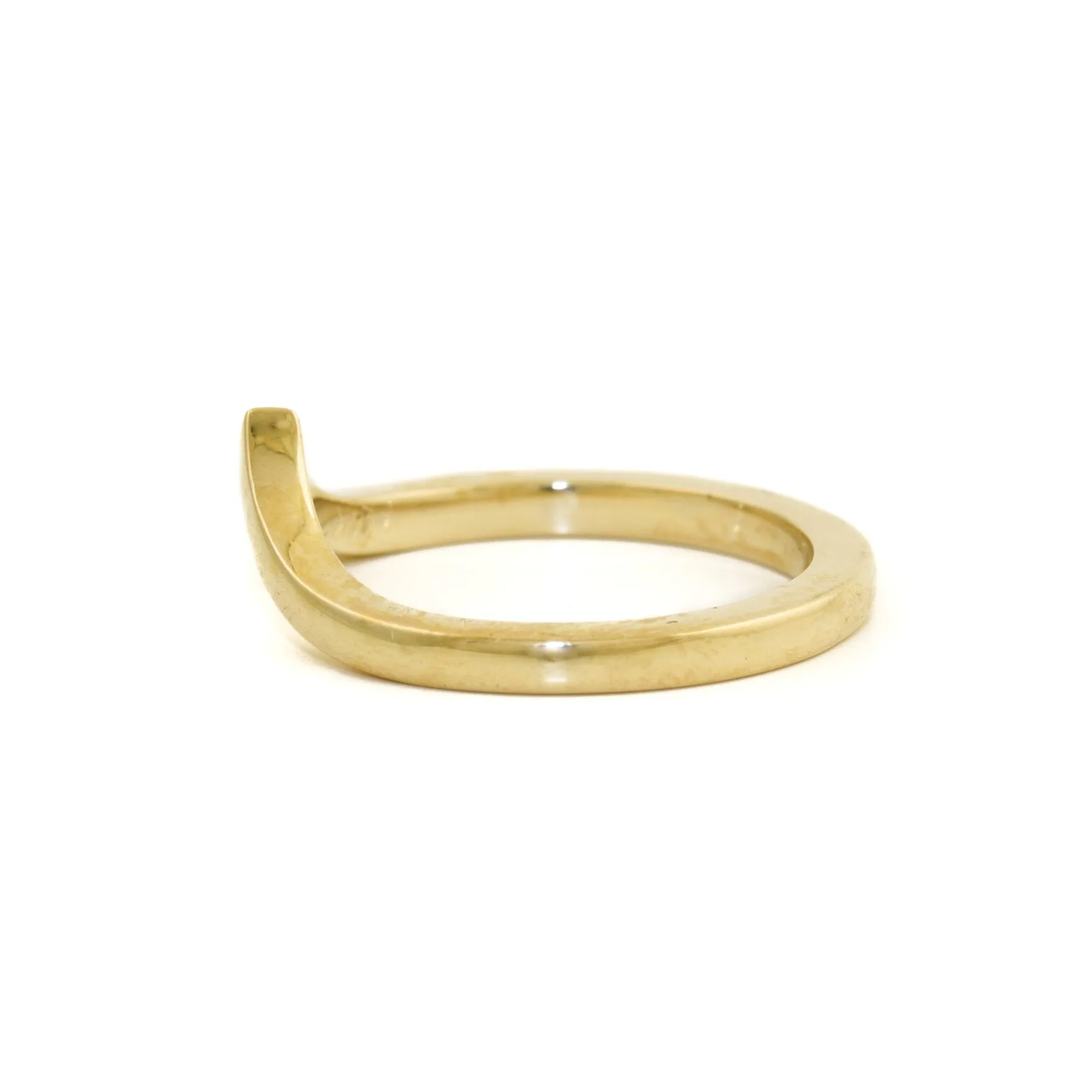 Classic 14k Gold x V-Tiara Band