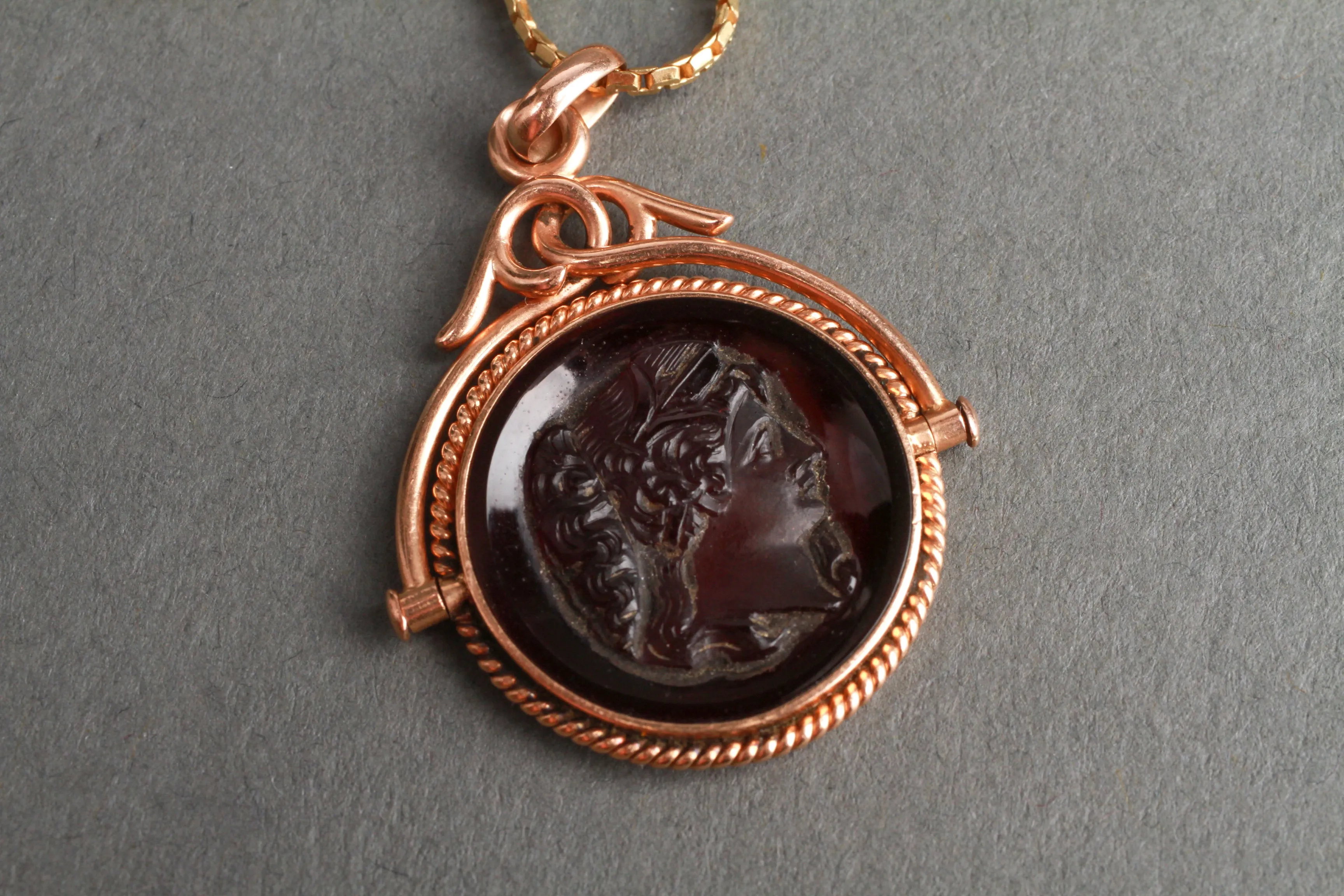 Classical Gold Carved Carnelian Cameo Choker / Necklace