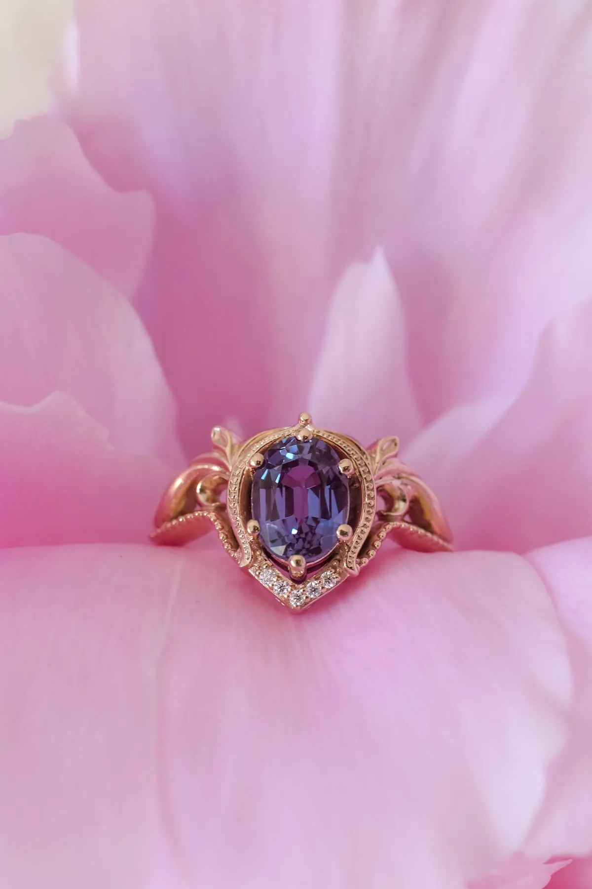 Colour changing alexandrite engagement ring, gold statement ring / Lida