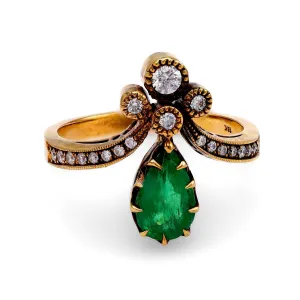 Emerald and Diamond Tiara Ring