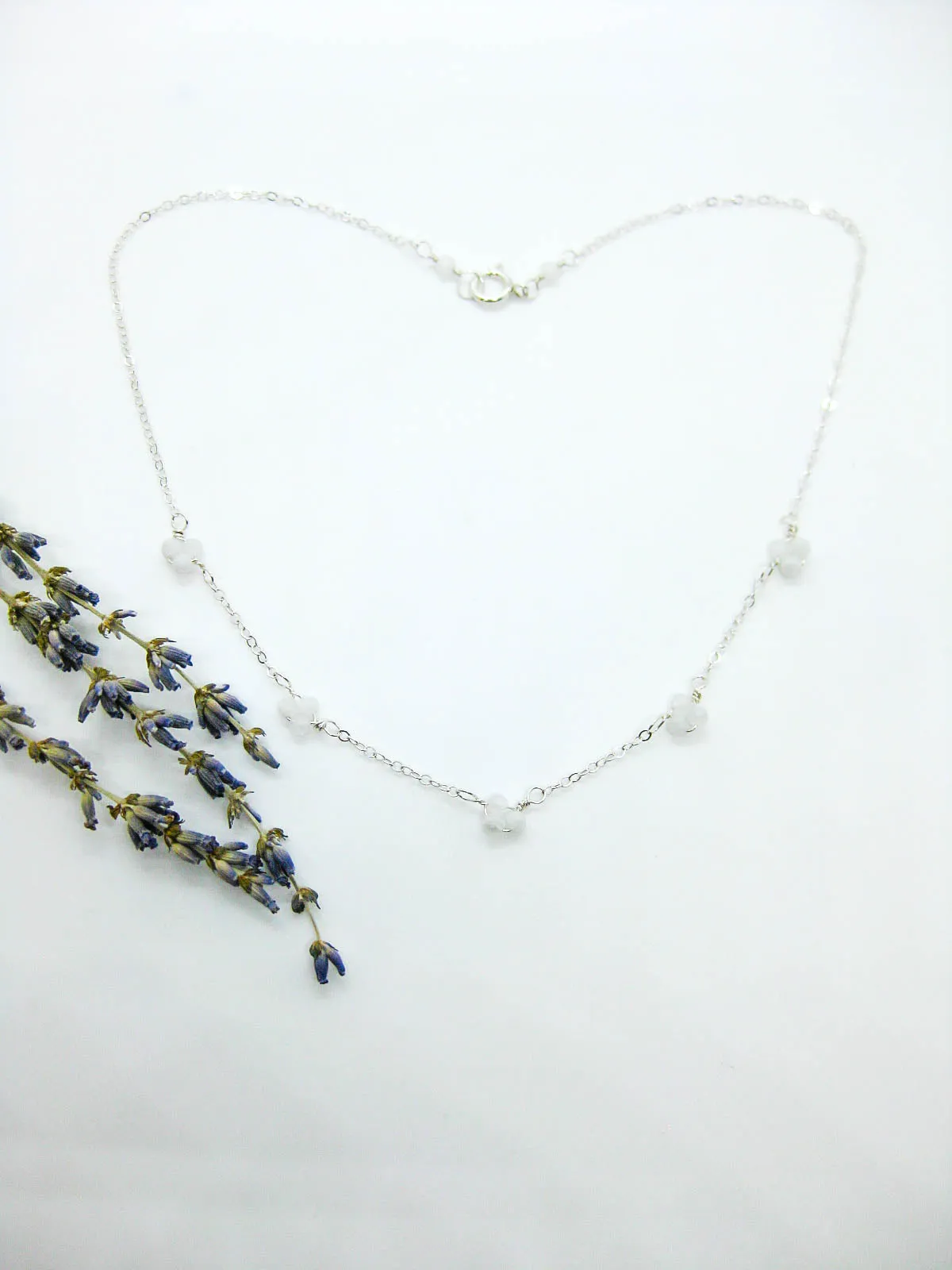 Hyacinth: Moonstone Choker - n568