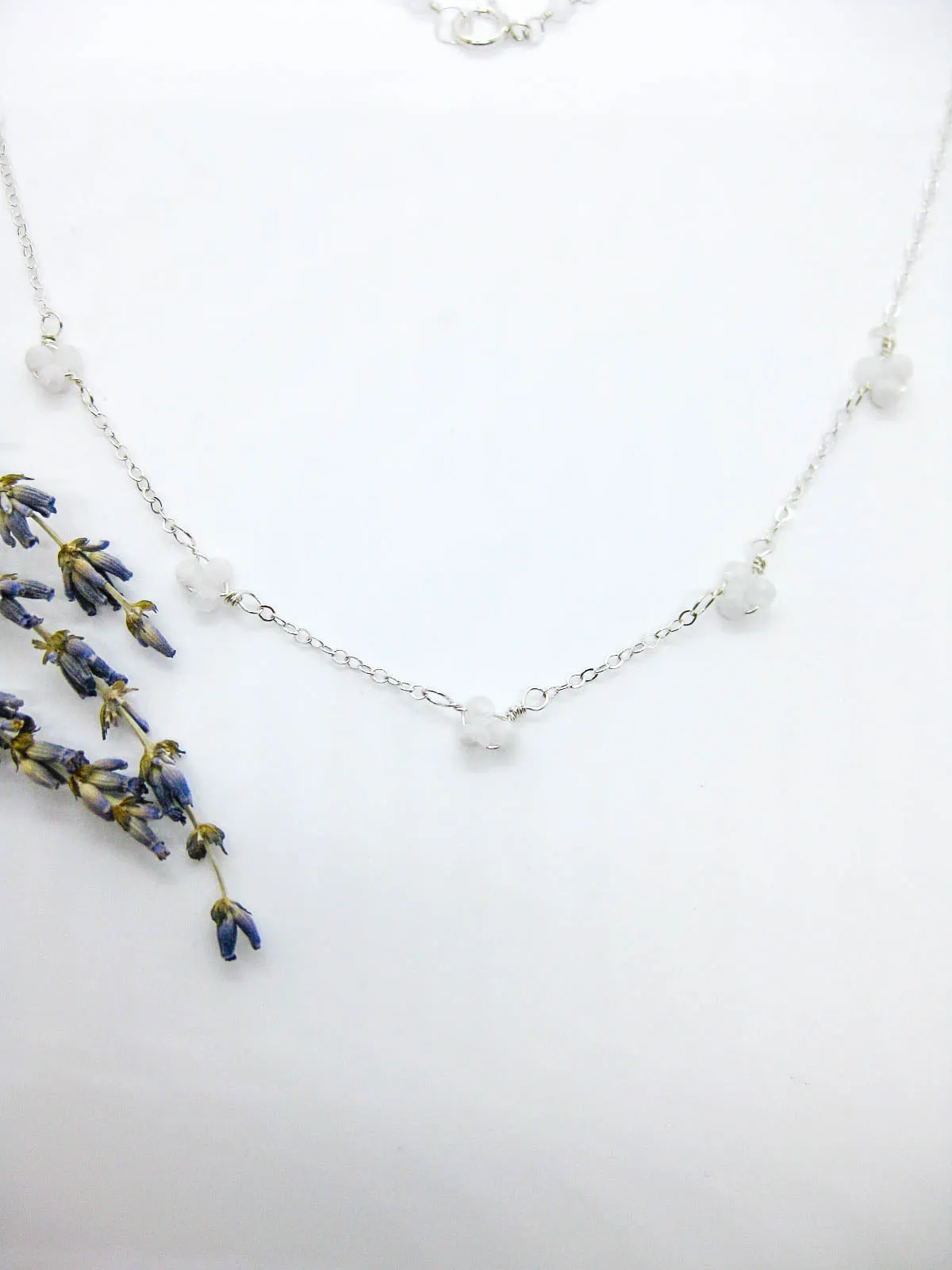 Hyacinth: Moonstone Choker - n568