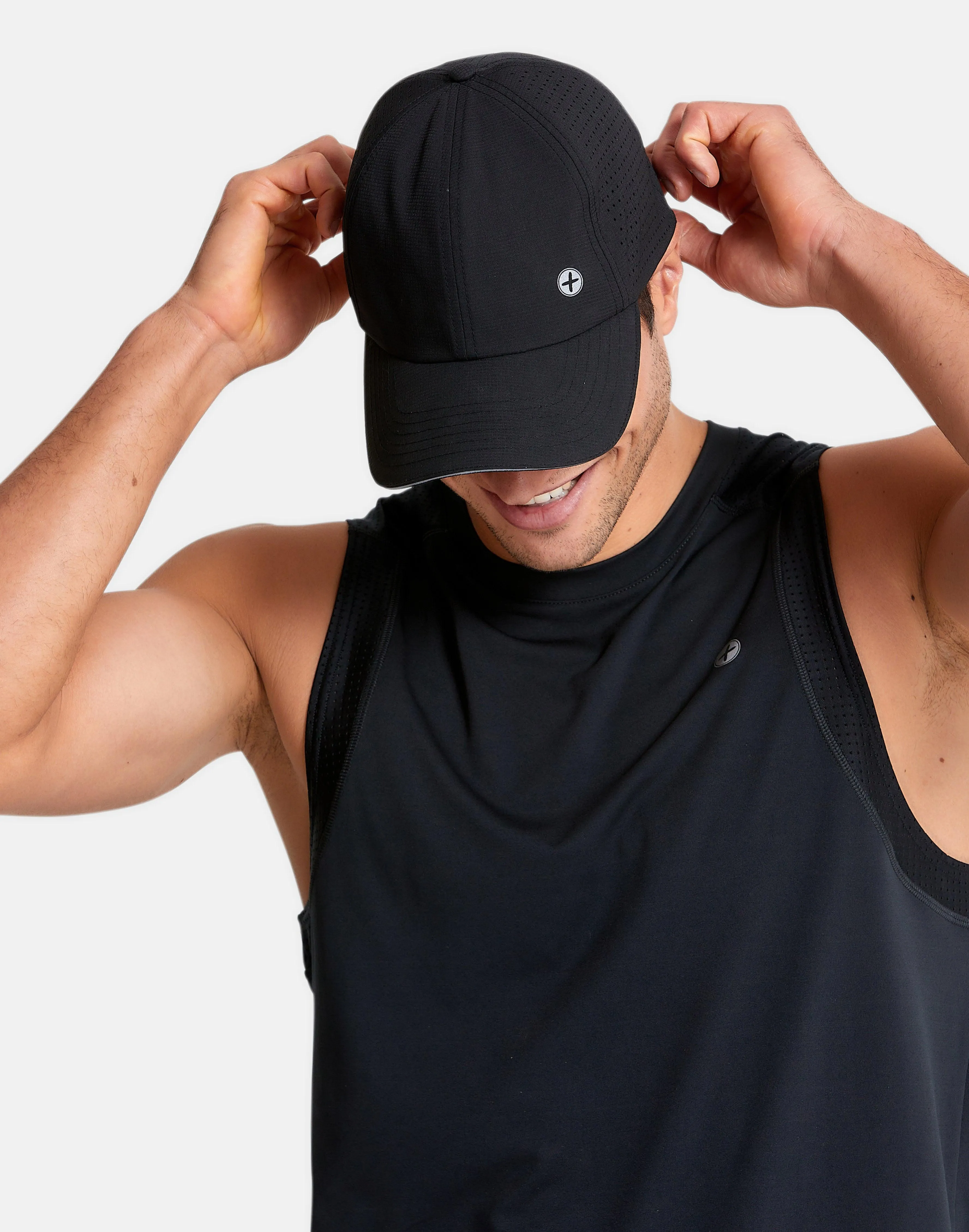 Mesh Rec Running Cap in Jet Black