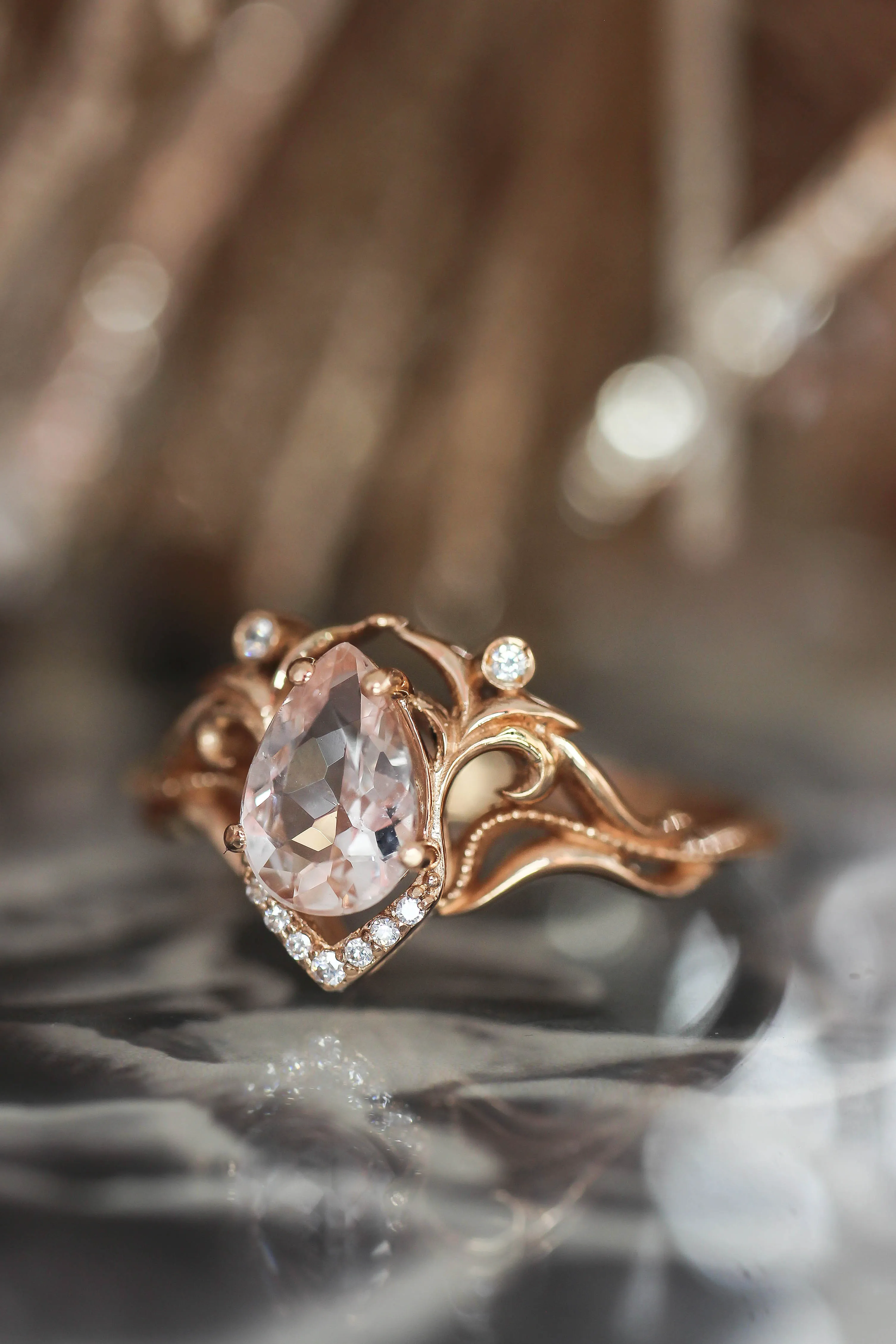 Morganite and diamonds bridal ring set / Lida small