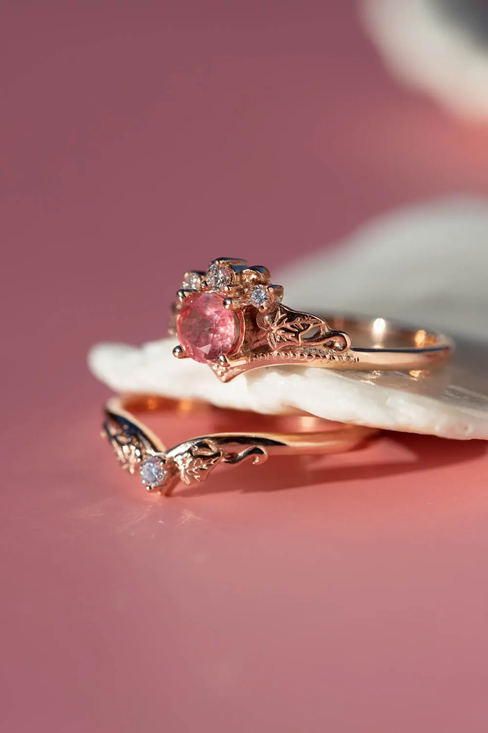 Natural padparadscha colour sapphire bridal ring set, rose gold ivy leaves rings with diamonds / Ariadne