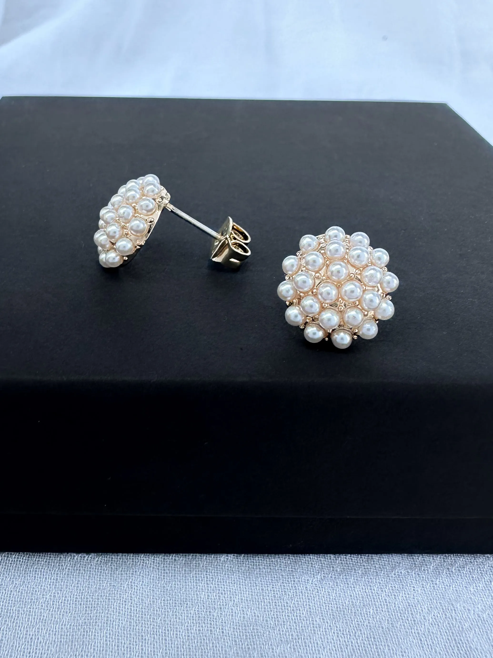 Pretty N Pearls Earrings