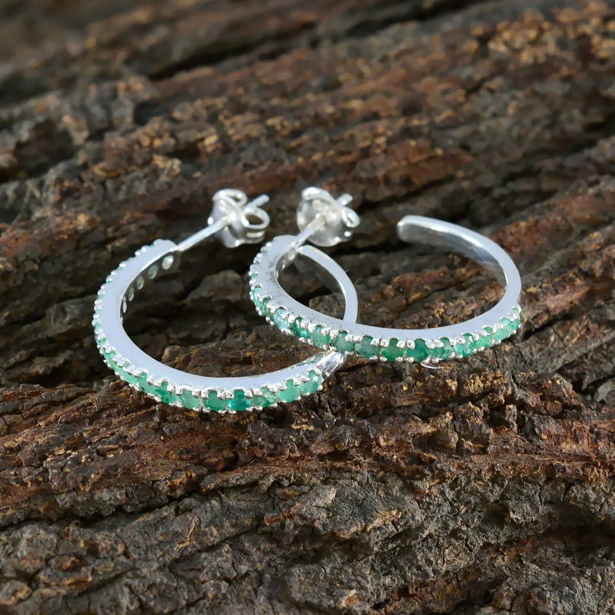 Riyo Alluring 925 Sterling Silver Earring For Sister Indian Emerald Earring Bezel Setting Green Earring Stud Earring