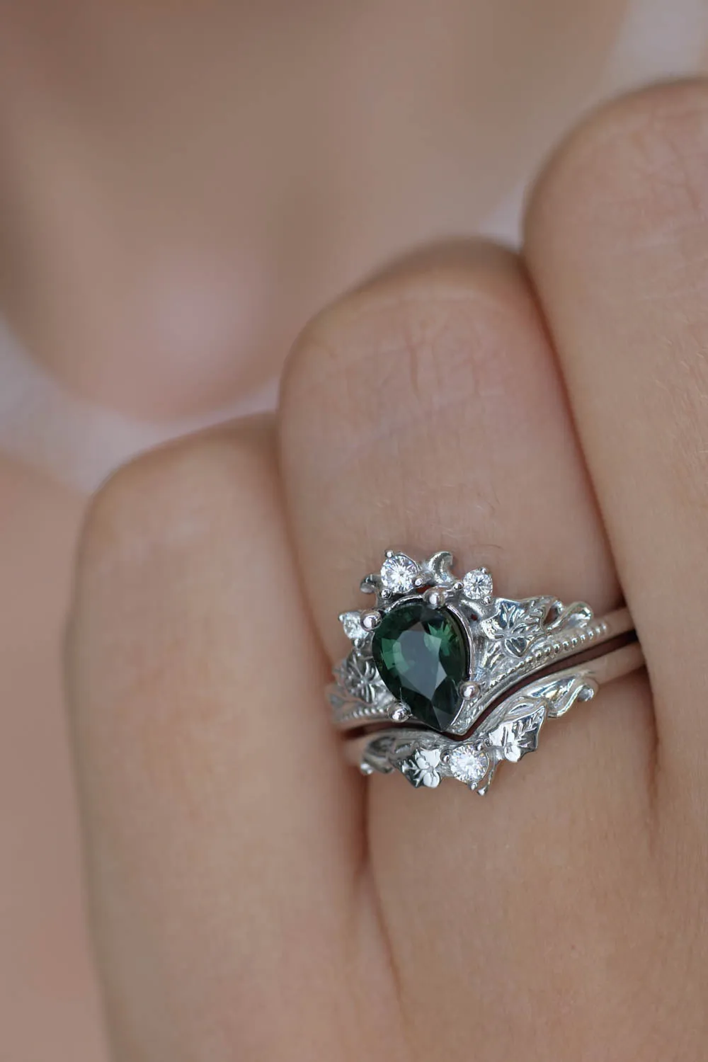 Sapphire bridal ring set, forest green sapphire engagement ring set / Ariadne