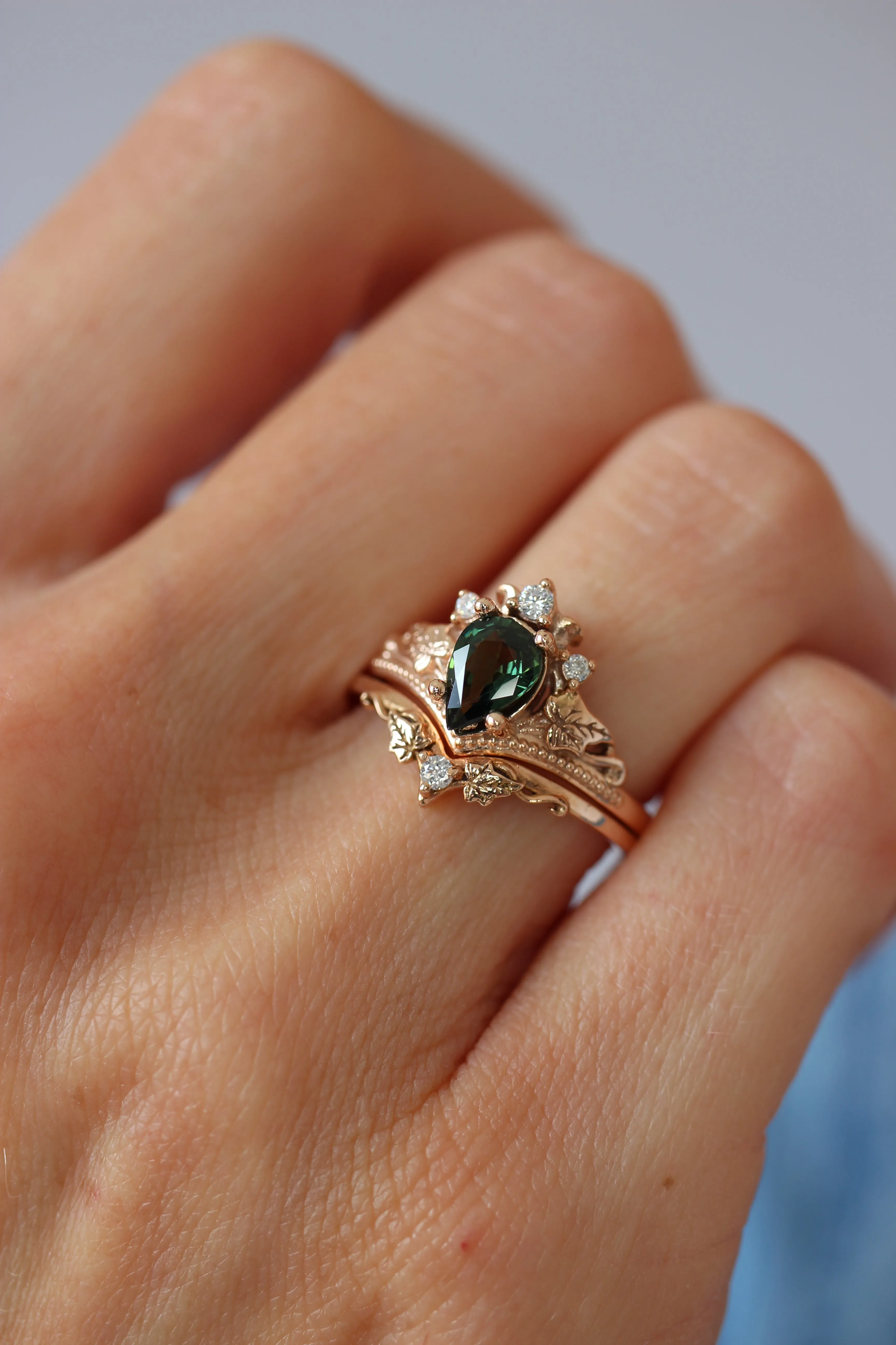 Sapphire bridal ring set, forest green sapphire engagement ring set / Ariadne