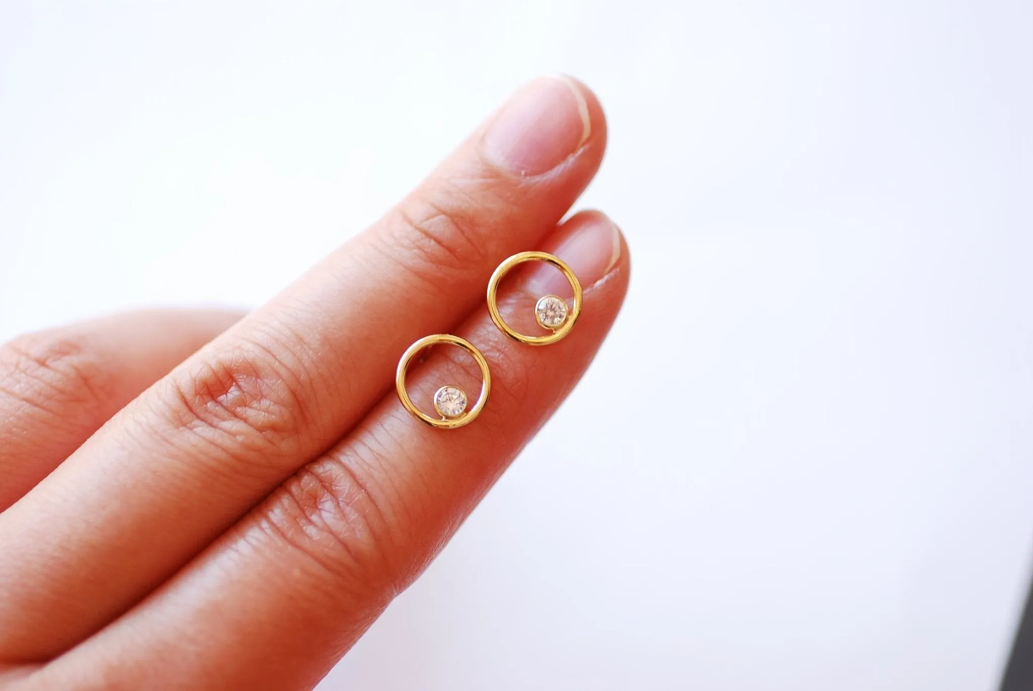 Wholesale 14k Gold Filled Open Circle Cubic Zirconia Stud Earrings - Minimalist Earrings, Everyday Jewelry, Gold Circle Stud Earrings, Dainty Studs